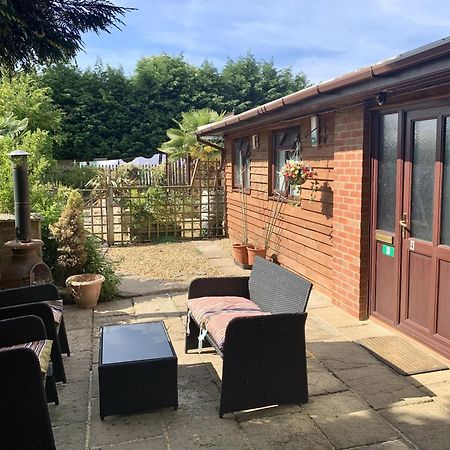 Woodpaddock Bed & Breakfast March Esterno foto